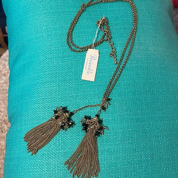 NWT Periwinkle by Barlow Necklace - Picture 1 of 4